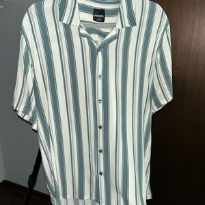 Men's Green and White Striped Shirt